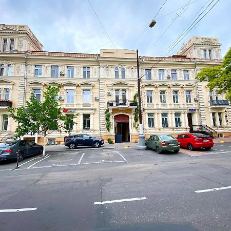 Apartment Bunina 8 Odessa Dış mekan fotoğraf