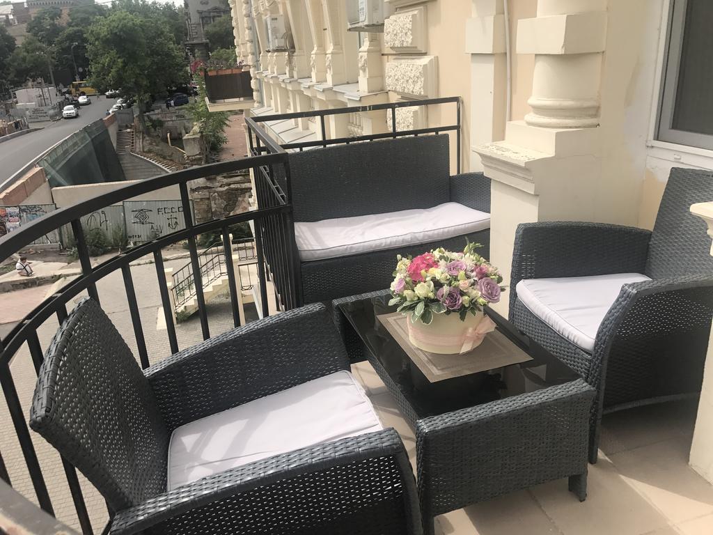 Apartment Bunina 8 Odessa Dış mekan fotoğraf