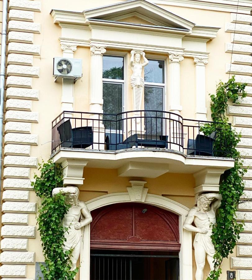 Apartment Bunina 8 Odessa Dış mekan fotoğraf